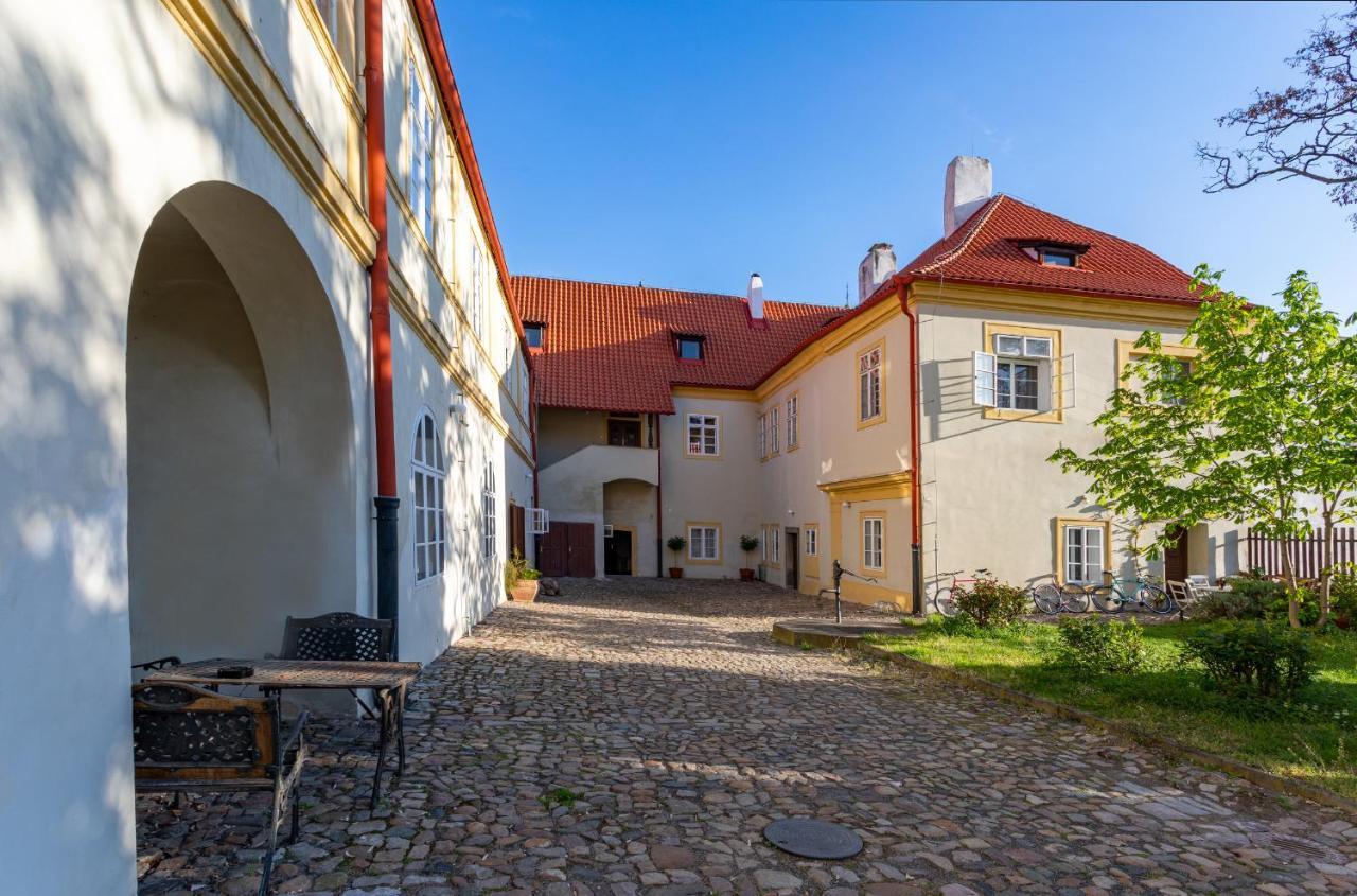 Loreta Hotel Прага Екстер'єр фото